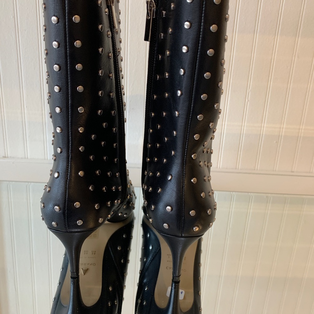 Brand new studded kitten heel booties from Carrano - Picture 4 of 6